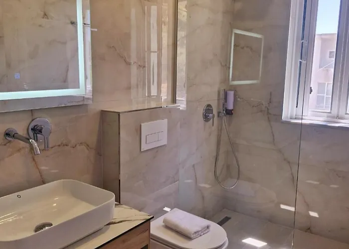 Apartment Virginia Sarandë